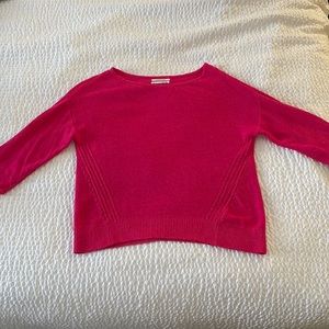 Anthropologie women’s 3/4 length pink sweater. Size XS